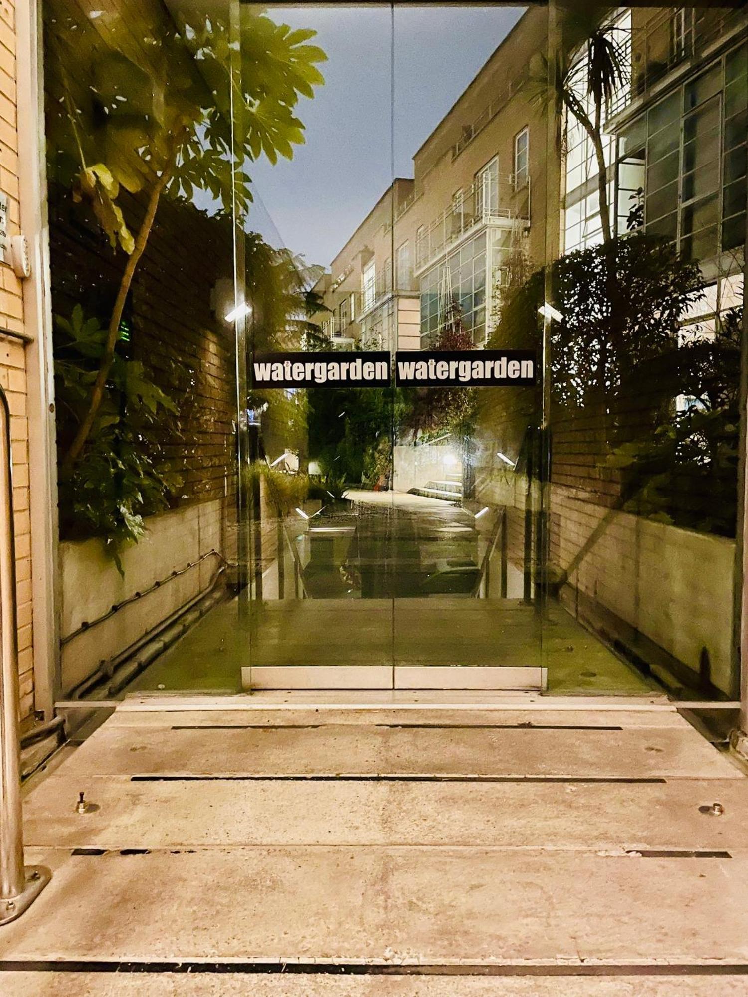 Appartamento Modern Flat In Canary Wharf Londra